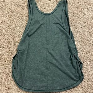 Heather green lululemon reversible tank top size 8